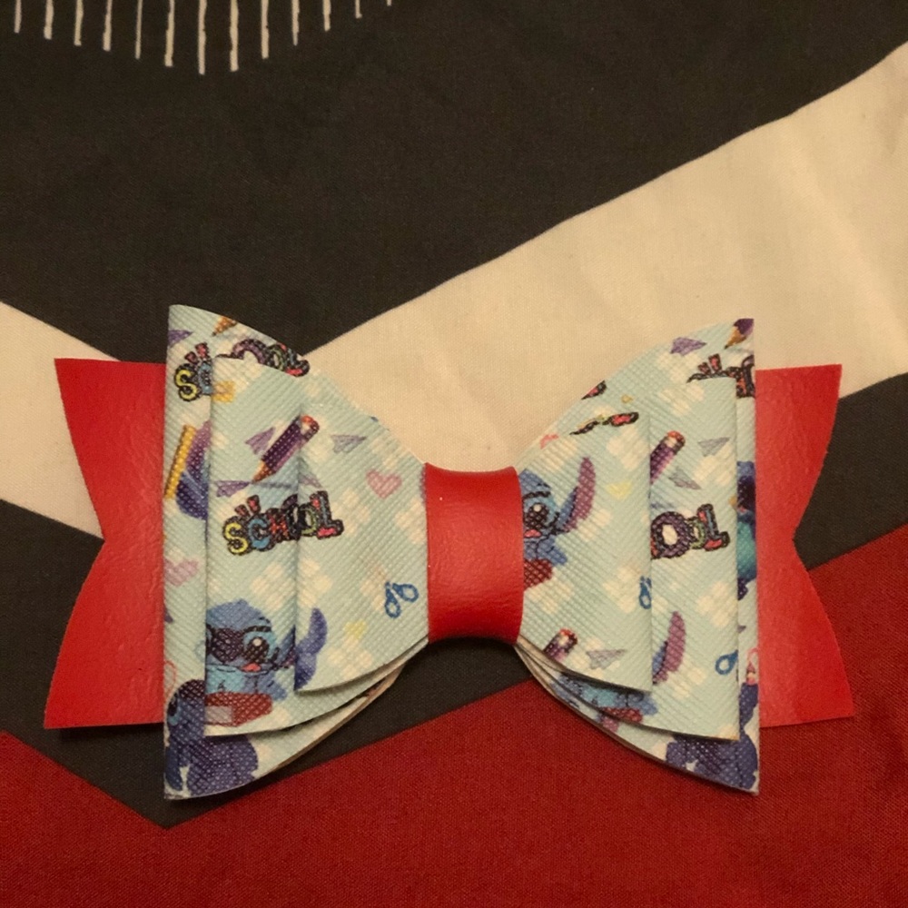 Handmade bows! Super cute for girls and Toddlers.